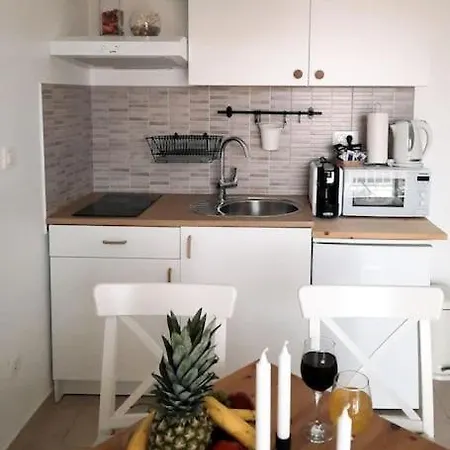 Walk To The Beach From A Cool And Modern Apartment Hvar Town Exterior photo